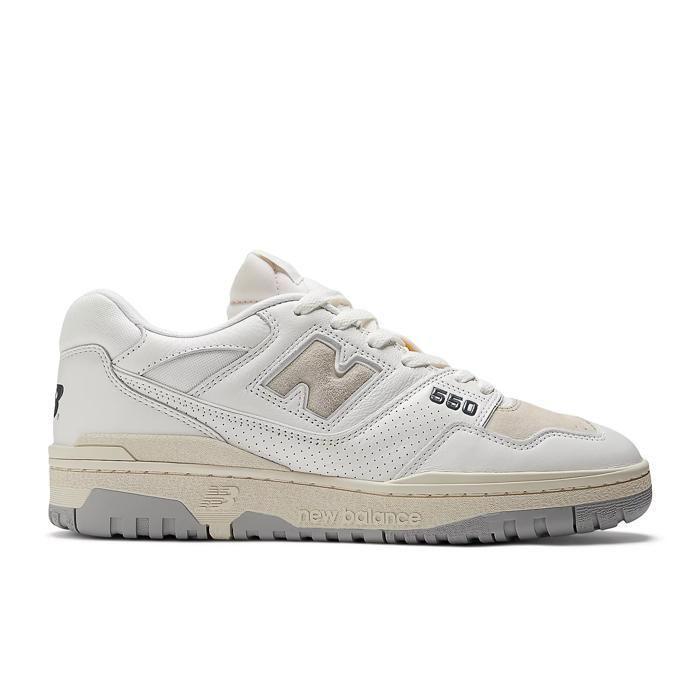New Balance sneakers 550
