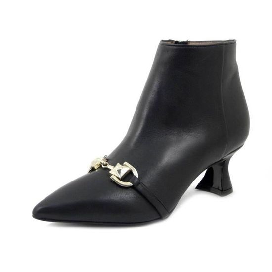 Bottes En Cuir Fripé Noir - Taille 37 - Talons Moyens, Motifs Cloutés - Occasion Très Bon État