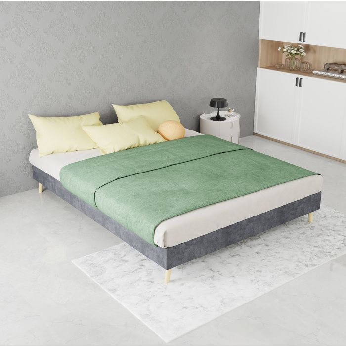 Cadre de lit 140 x 200 cm gris sommier à lattes en tissu sans tête de lit style moderne