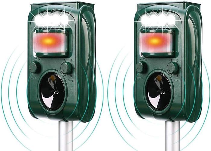 2x Répulsif Ultrason Solaire Animaux - Anti Chats, Renards, Rongeurs | Détecteur Mouvement Et LED Clignotante