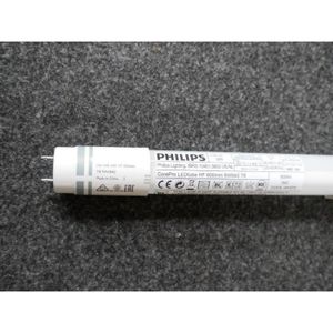 AMPOULE - LED Tube T8 LED 9W (equivalent fluo 18W) longueur 600mm G13 4000K 800lm non-dimmable pour ballast electronique HF LEDTube Philips