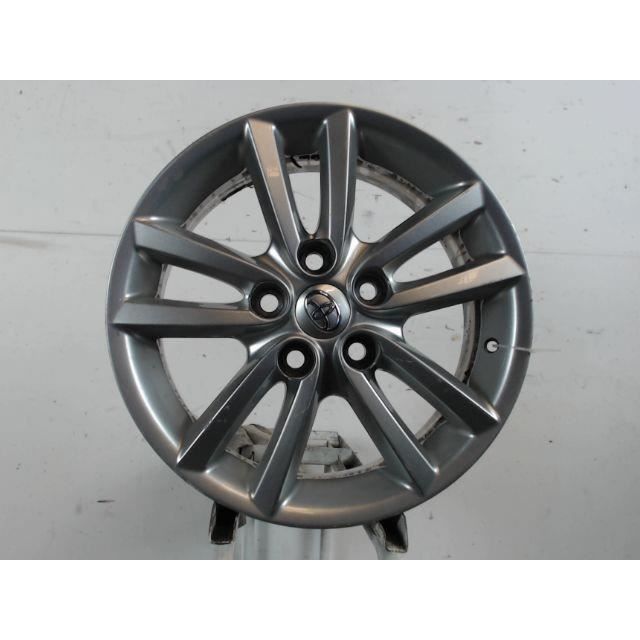 PIECES AUTO D'OCCASION - 42611YY250 - JANTES - JANTE ALUMINIUM TOYOTA AURIS 2007- - B2-408873