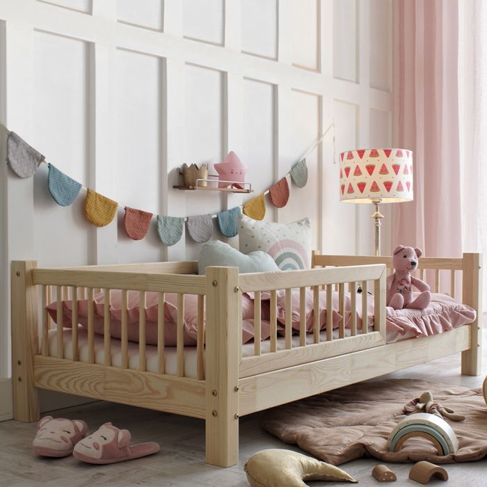 Lit avec barrières Petits-meubles - Adèle - 169 x 89 x 43cm - Bois naturel Lit avec barrières Petits-meubles - Adèle - 169 x 89 x 43cm - Bois naturel