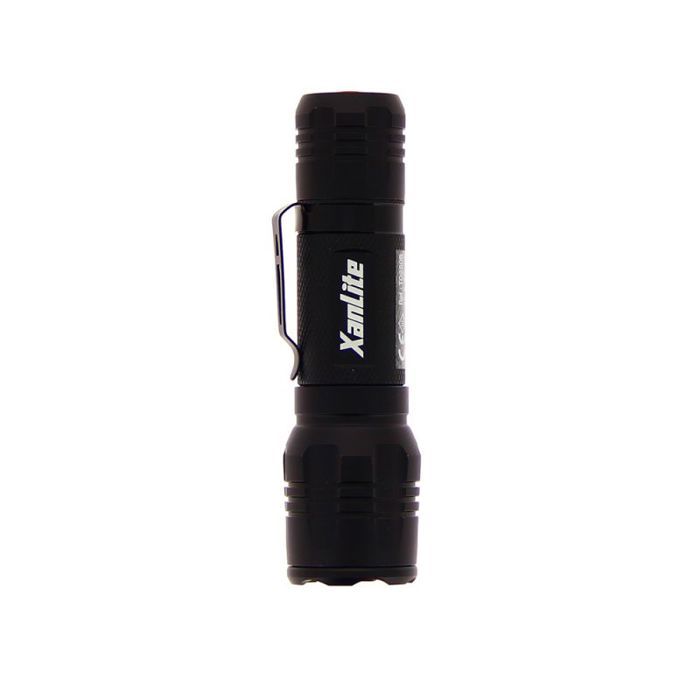 Lampe Torche LED Métallique x3 Modes dEclairage 300 Lumens Piles Incluses Lampe Torche LED Métallique x3 Modes dEclairage 300 Lumens Piles Incluses