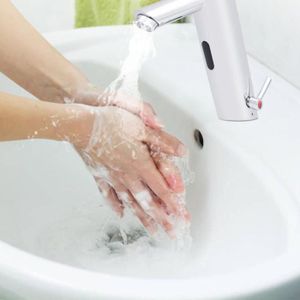 Auralum Robinet Mitigeur Cuisine Noir Mitigeur dEvier avec Bec Orientable 360/° Chaude et Froide R/églable Robinetterie pour Cuisine