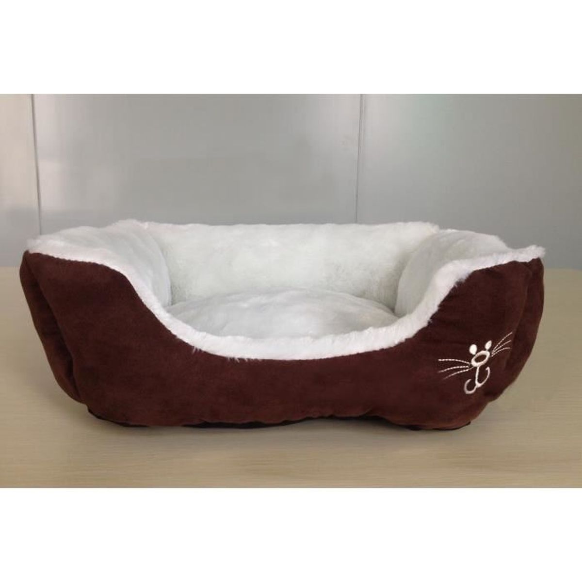 Lit Couchage Pour Chat Chien Objet Animalerie En Suede En Peluche Couleur Cafe Brun Marron Blanc Achat Vente Kit Habitat Couchage Lit Couchage Pour Chat Chie Cdiscount