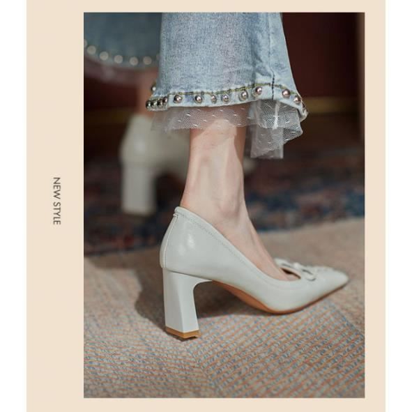 Escarpins Femme Decoration Papillon Vintage Talons Hauts Blanc jiaxuan Achat Vente Escarpins Femme Decoration Papillon Vintage Talons Hauts Blanc jiaxuan pas cher Cdiscount