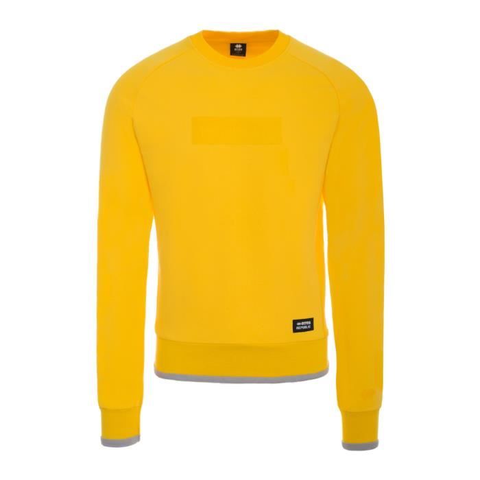 Short F.C NANTES porté par CICHERO n°6 ERREA football collection jaune