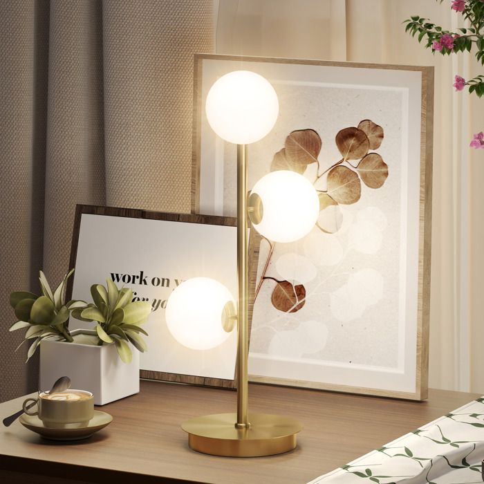 Lampe de table avec 3 globes pied stable en acier douilles G9 24 x 24 x 53 cm laiton