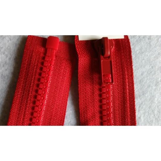 Fermeture Eclair 55 Cm Coloris Bordeaux Pour Blouson Anorak Polaire Maille Plastique Injectée 5 Mm