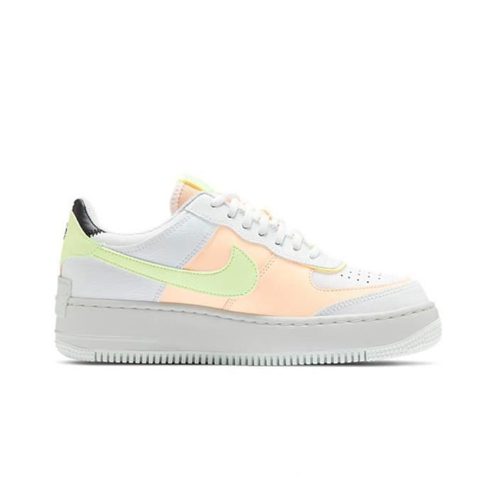 Air force one best sale blanche et jaune pastel