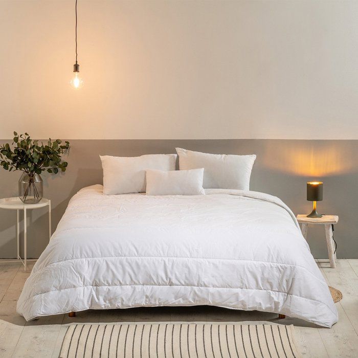 BLEU CALIN Couette 200x200cm L'Anti Punaises de lit - Anti acariens - Chaude - Traitement Greencare Ultra aux huiles essentielles