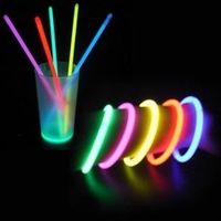 100 Sticks Batons Bracelet Lumineux Brille dans le Noir - CMP - Multicolore - Adulte