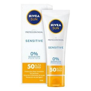 SOLAIRE CORPS VISAGE Écran solaire visage Sensitive Nivea (50 ml)