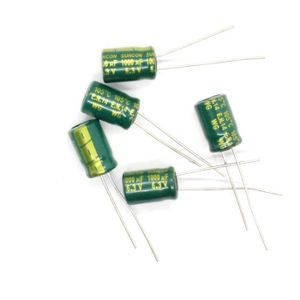 Capacité 2.7V Radial Plombs 2pcs Super Condensateur Ultra Double Couche