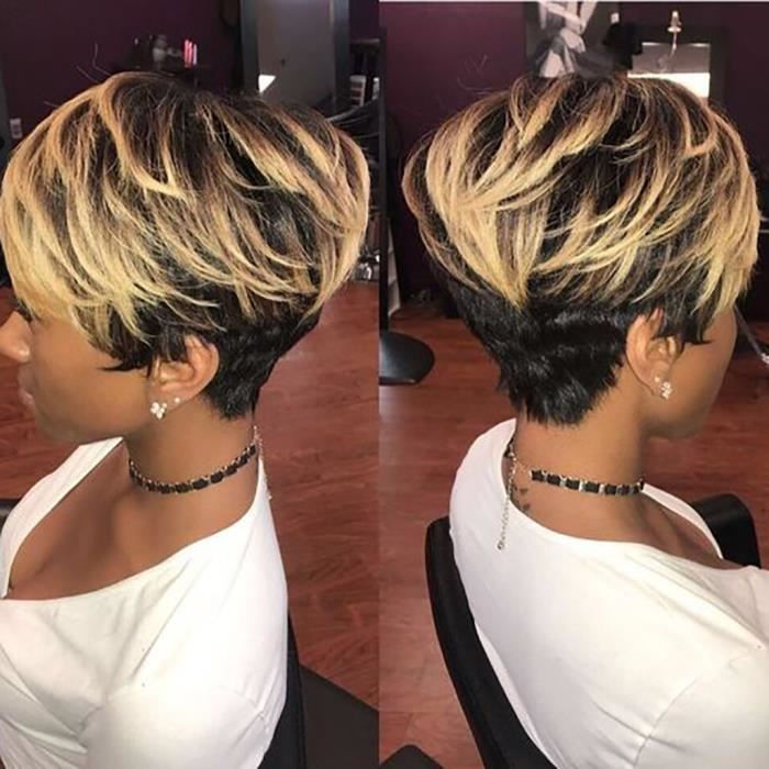 Sexy court br silien onduleux boucl s perruque synth tique Parting