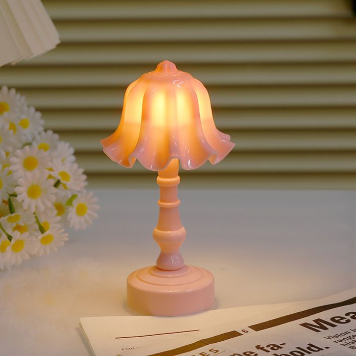 Lampe de table LED rétro décorative style nordique veilleuse miniature pour chambre salon et bureau