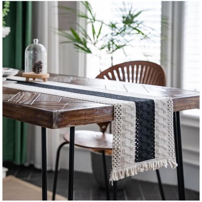 Coussin Bohème En Macramé à Pompons • Lilo Coussins