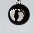 Bola de grossesse noir lisse-motif argent avec chaîne - LÉANA (Pieds) - plaquée argent véritable - coffret cadeau femme enceinte-2