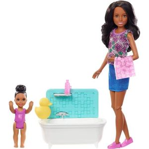 POUPÉE Poupée BARBIE Skipper babysitter Heure du bain brune - Accessoires inclus