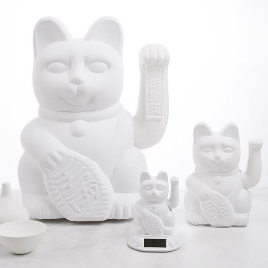 Large waving cat deals
