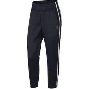 vetement femme nike