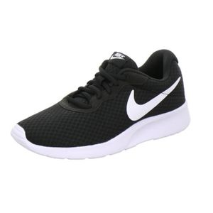 nike chaussure simple