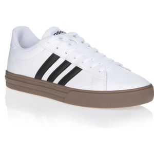 adidas blanche semelle marron