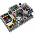 LEGO® CREATOR 10255 La Place de l'Assemblée-2