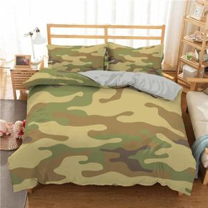 CAMOUFLAGE HOUSSE COUETTE & 66" x 54" DOUBLURE RIDEAUX SET NEUF