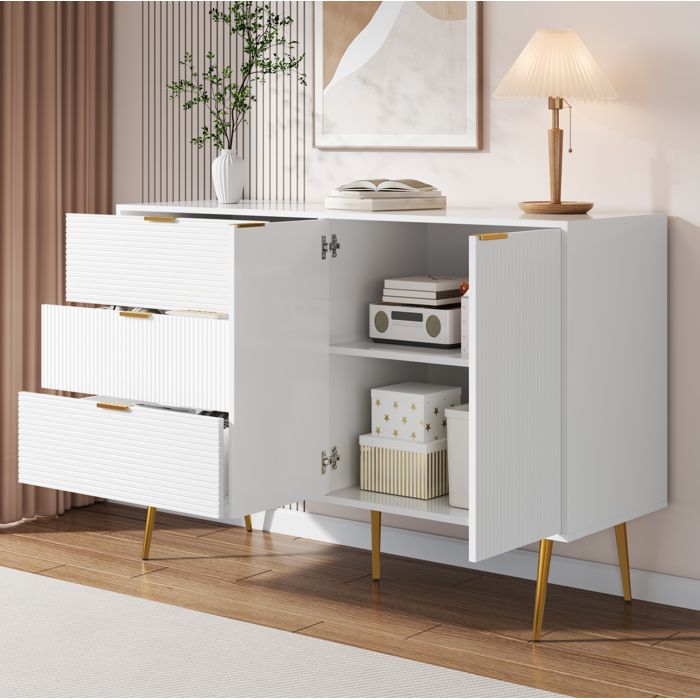Buffet Bas Blanc Et Or 120 x 38 x 805 cm Avec 3 Tiroirs 2 Portes Étagère Intérieure Poignées Et Pieds Dorés En MDF Design Ondulé