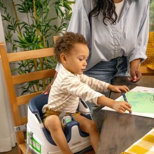 Rehausseur Bébé My Spot Easy-Clean Ity By Ingenuity – Harnais 3 Points, Sangles Lavables, Ardoise