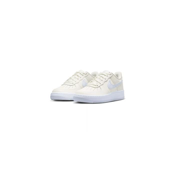 Nike air force 1 beige junior clearance