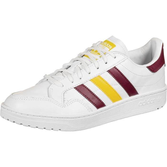 adidas TEAM COURT chaussures SPORT>TENNIS>CHAUSSURES DE TENNIS