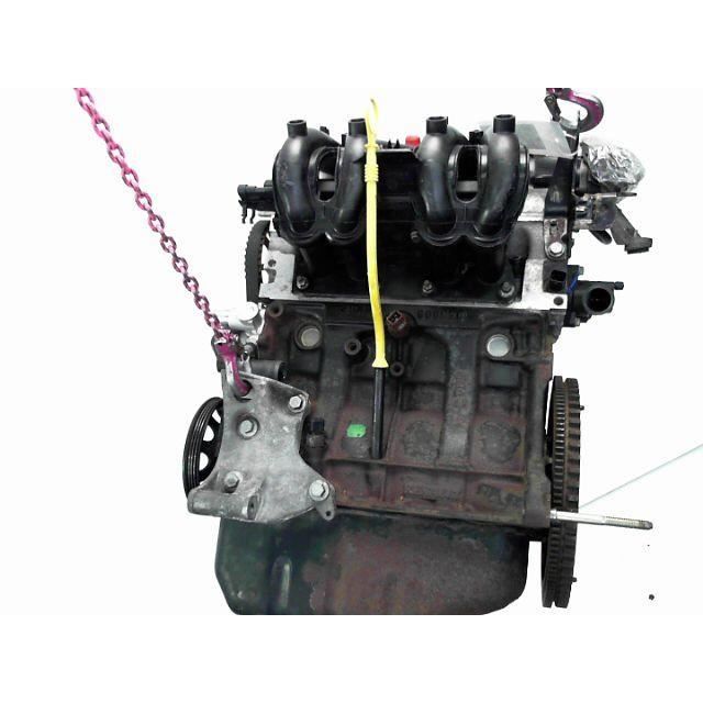 PIECES AUTO D'OCCASION - 7701473141 - MOTEUR COMPLET - MOTEUR ESSENCE RENAULT CLIO II Phase 2 2001-2006 1.2 (BB0A, BB - D1-472039