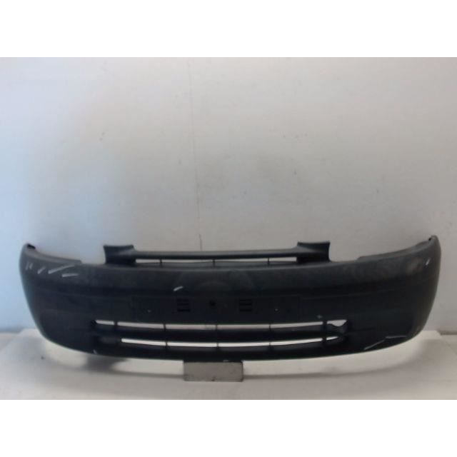 PIECES AUTO D'OCCASION - 7701473975 - KIT CARROSSERIE - PARE-CHOC AVANT RENAULT KANGOO - E1-366038