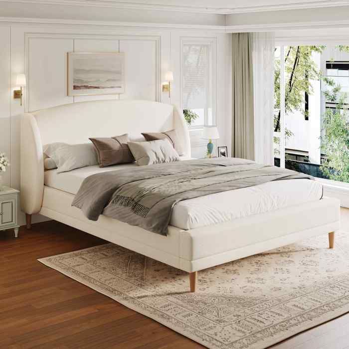 Lit capitonné 140x190 tissu bouclé blanc ivoire tête de lit ailes incurvée sommier lattes bois hévéa style contemporain chic
