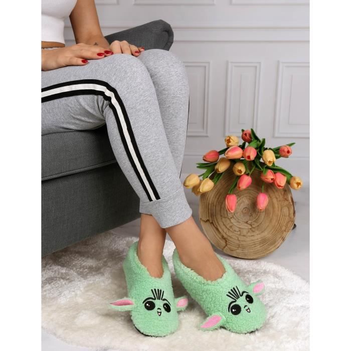 Bebe Yoda Tee Shirt BÃ©bÃ© Yoda Femme Pantoufle Bebe Yoda