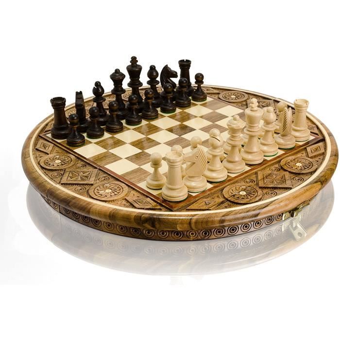 Beau jeu d'échecs en bois décoratif, sculpté et fabriqué à
