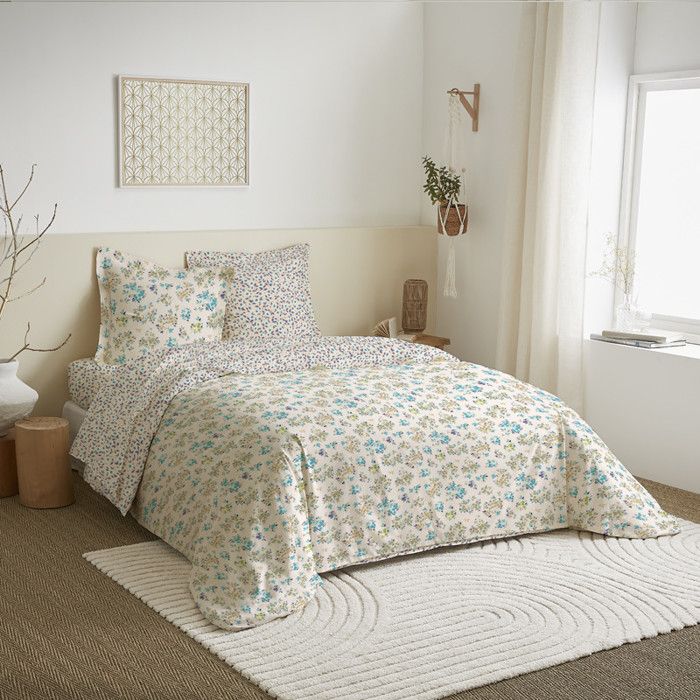 Parure de couette 4 pièces réversible 240 x 220 cm Tanya Cyan pour lit 140 x 190 cm Coton Pur Parure de couette 4 pièces réversible 240 x 220 cm Tanya Cyan pour lit 140 x 190 cm Coton Pur