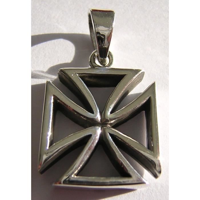 Collier Avec Pendentif Croix De Malte En Argent 925 - Occasion