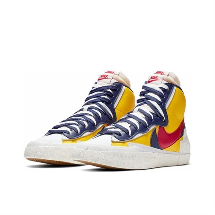sacai snow beach