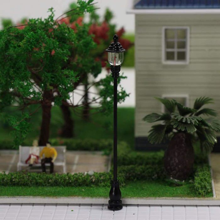 10 Lampadaires Rétro LED 5.7cm – Échelle HO/OO – Maquette Ferroviaire – 12V – EVEMODEL Laiton Peint