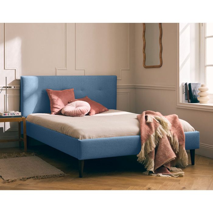 Monet - lit queen size - 160x200 - sommier inclus - en tissu - Bleu Monet - lit queen size - 160x200 - sommier inclus - en tissu - Bleu
