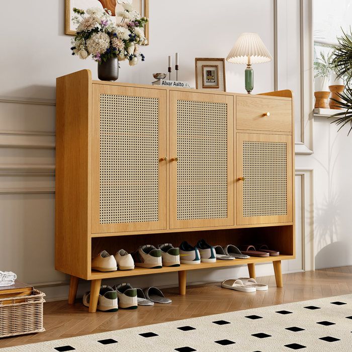 Meuble à chaussures en rotin naturel 120x35x106cm - 3 portes et 1 tiroir - panneau de particule - Naturel