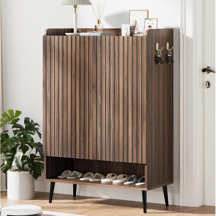 Meuble à Chaussures à Portes Armoire à Chaussures 6 Niveaux Grand Range-Chaussures Commode à Chaussures Couleur bois de noyer