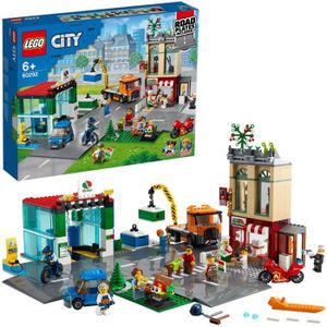 ASSEMBLAGE CONSTRUCTION LEGO® City 60292 Le Centre-Ville, Jouet de Restaurant, avec Voiture, Vélo et Camion, Plaque de Route LEGO, et Minifigurines