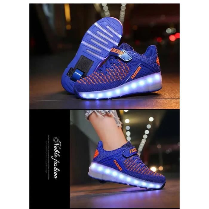 Roue Chaussures avec Lumière LED De Sport Chaussures De Skate à roulettes  Chaussures roulettes Fille Et Garçon Entraînement Roller Skate Chaussures