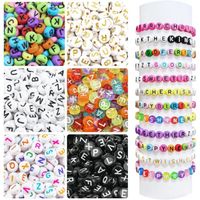 1800 pièces de perles de lettres de 6 couleurs, perles acryliques pour bijoux, bracelets, kit de fabrication de colliers