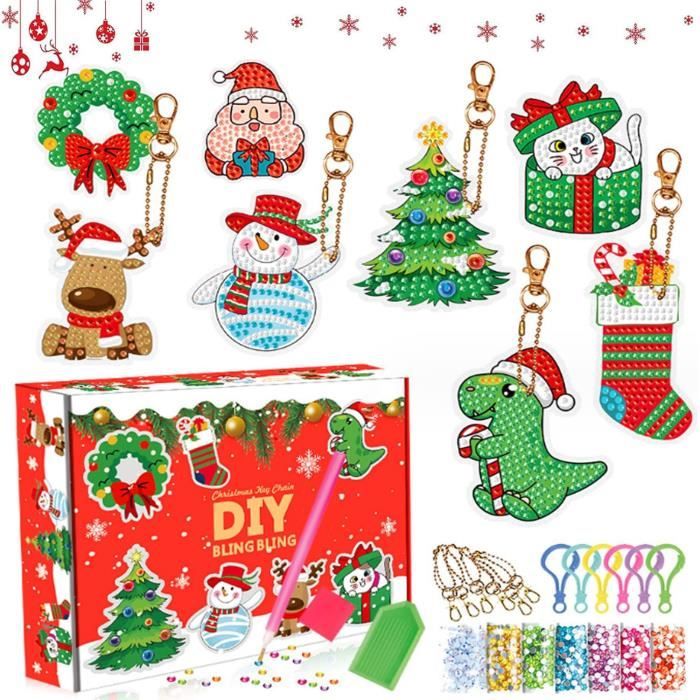Lot De 30 Porte-clés De Noël - Pendentifs PVC Mignons (Père Noël, Sapin, Bonhomme De Neige...) - Cadeaux, Gadgets, Souvenirs De Fête